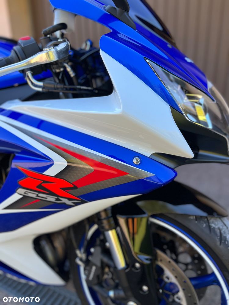 Suzuki GSX-R - 3