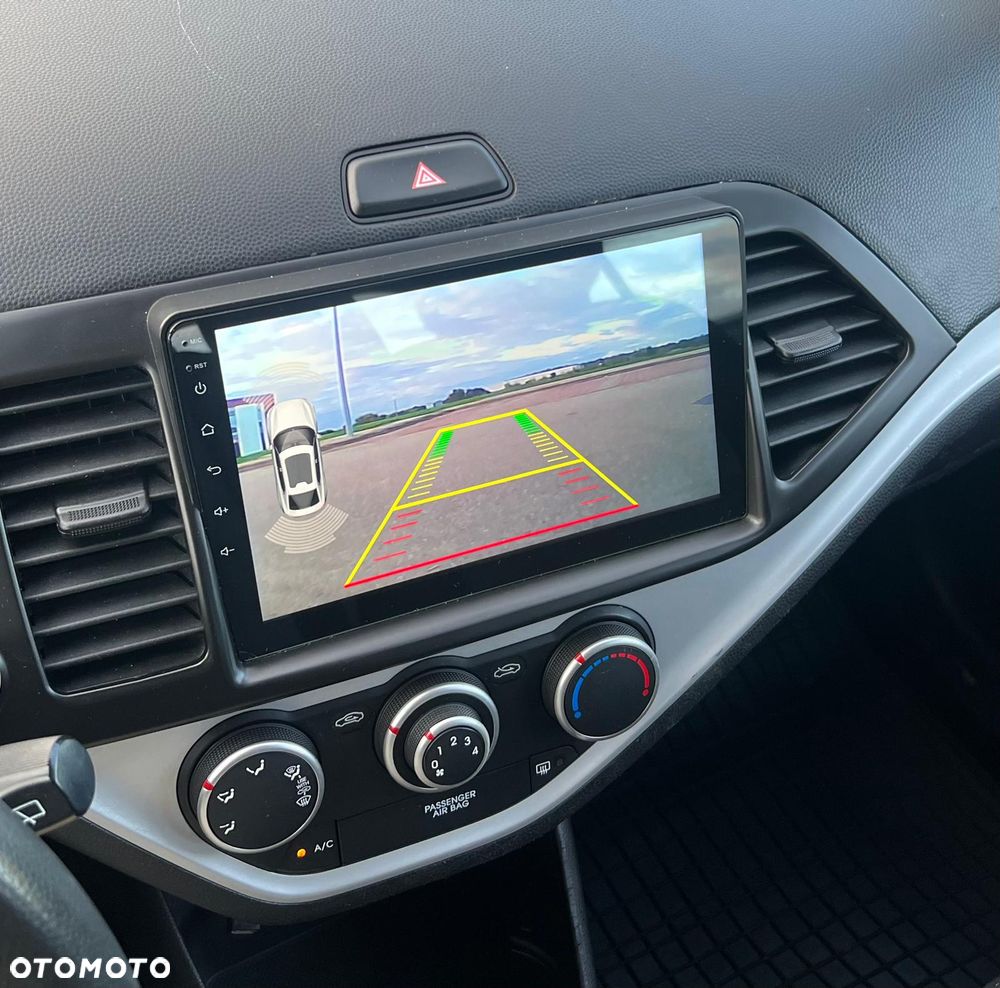 Kia Picanto 1.0 L - 6