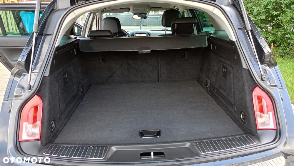 Opel Insignia - 13