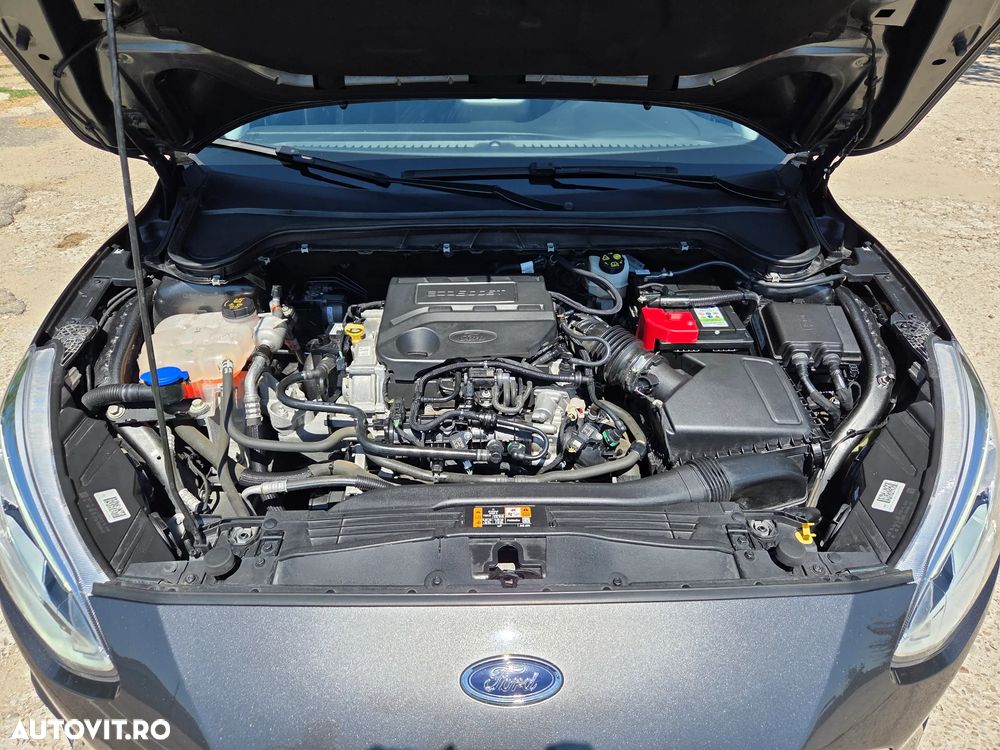 Ford Focus 1.0 EcoBoost Titanium - 12
