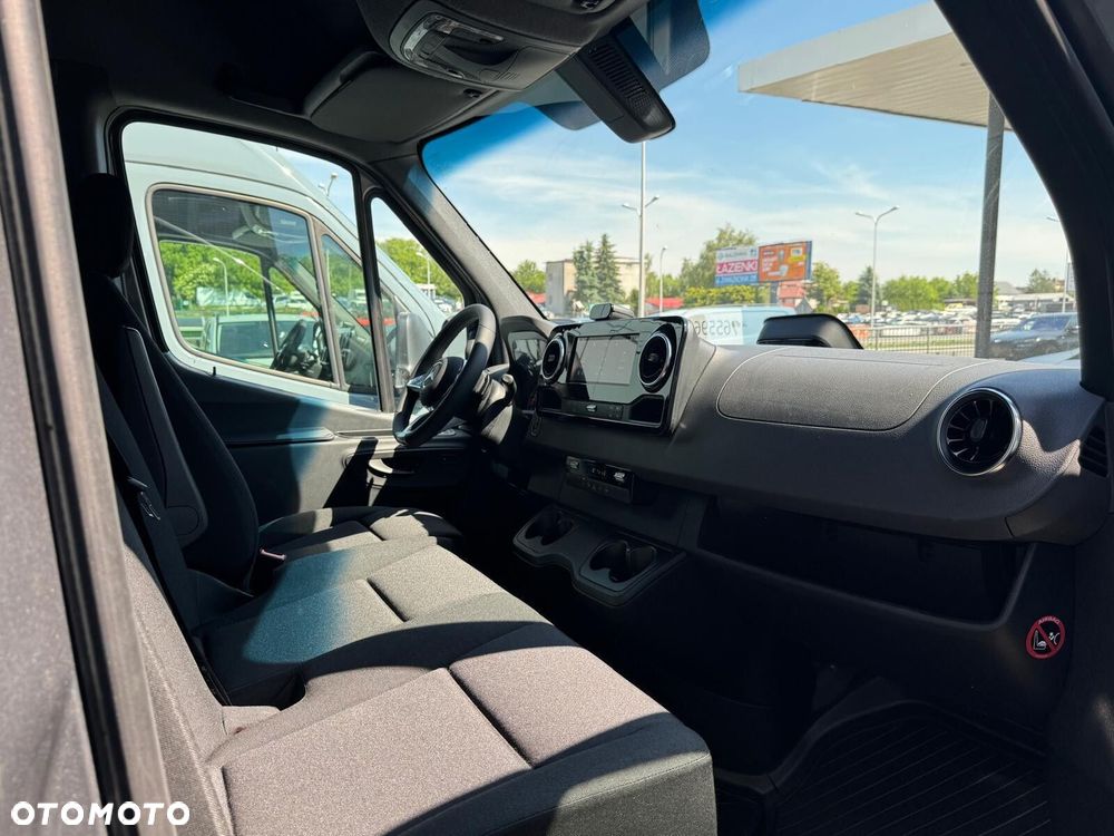 Mercedes-Benz Sprinter Furgon L3H2 317 cdi - 16