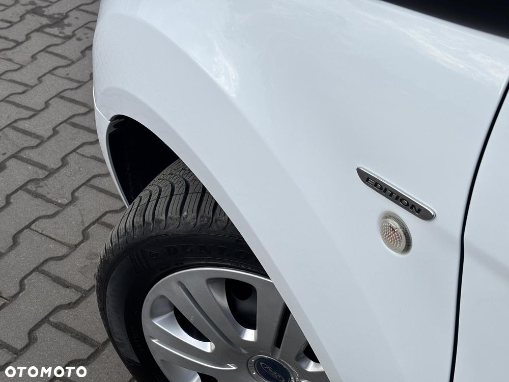 Ford Transit Connect - 9