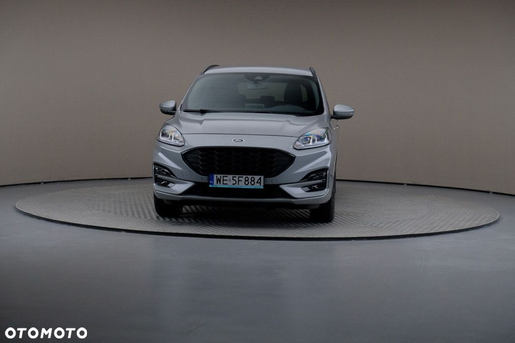 Ford Kuga - 3