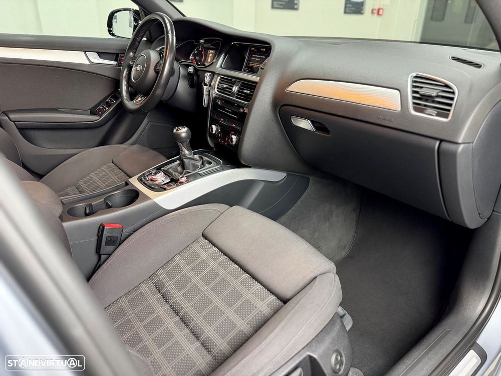 Audi A4 Avant 2.0 TDI S-line - 26