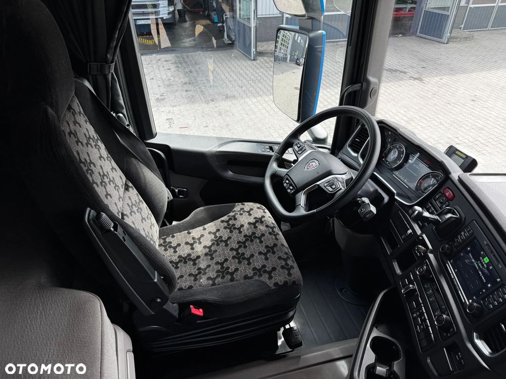 Scania R410 A4X2NA 4 PODUSZI - 22