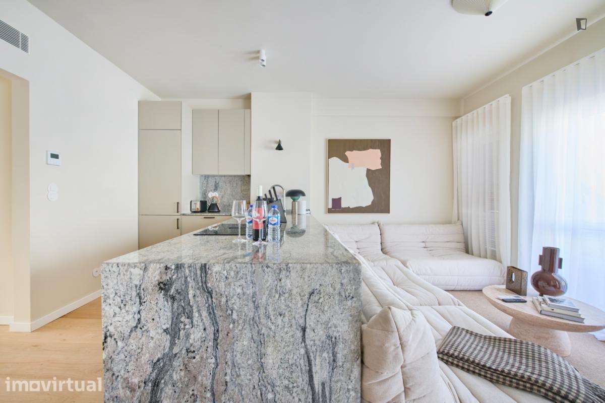 Apartamento com 1 quartos - localizado em São Sebastião Lisbon - Grande imagem: 2/46
