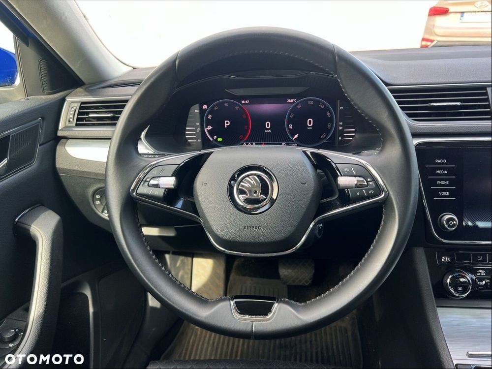 Skoda Superb 2.0 TDI SCR Ambition DSG - 13