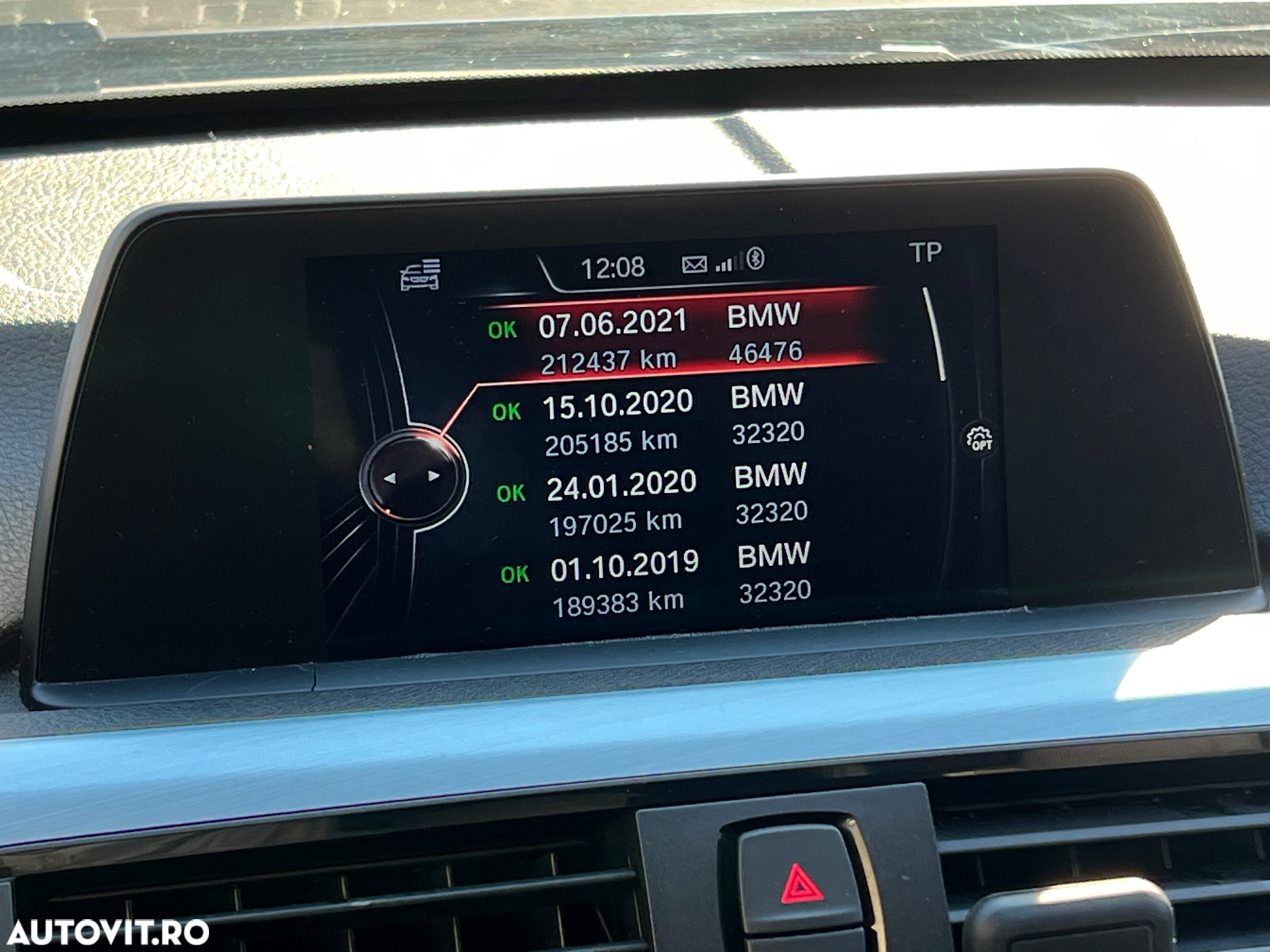 BMW Seria 3 320d Touring Aut. Modern Line - 32