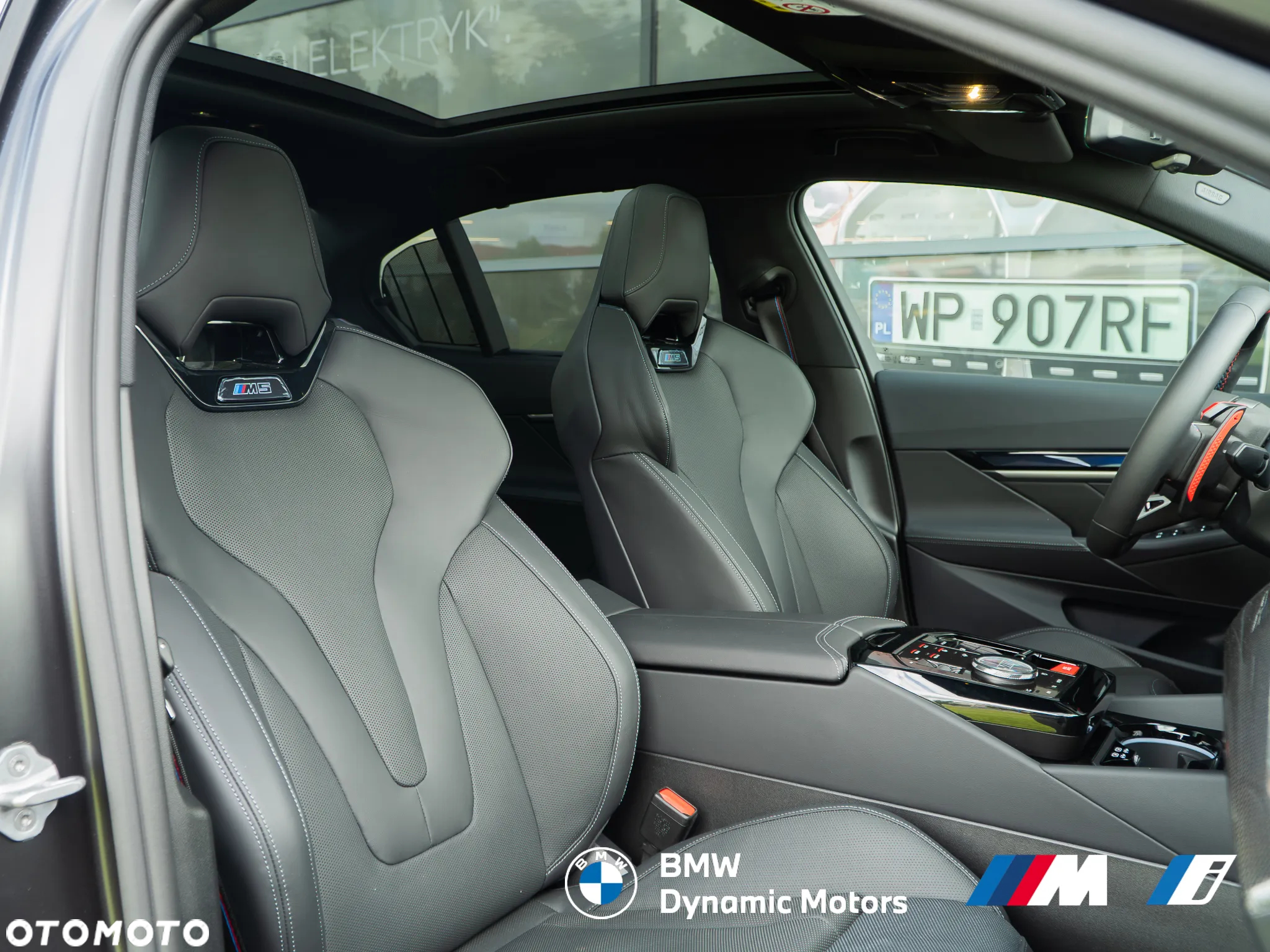 BMW M5 xDrive - 19