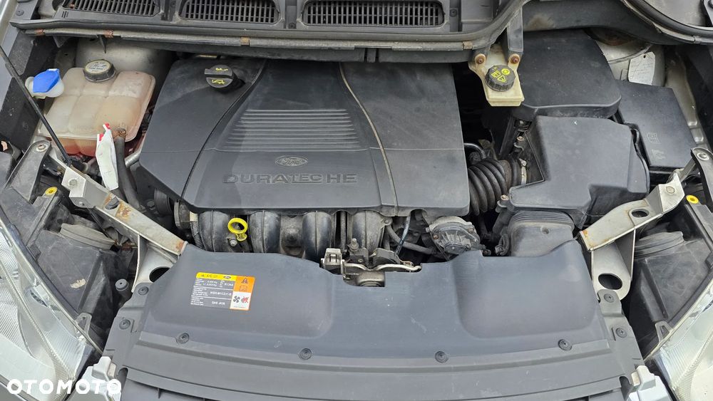 Ford C-MAX 1.8 Ghia - 29