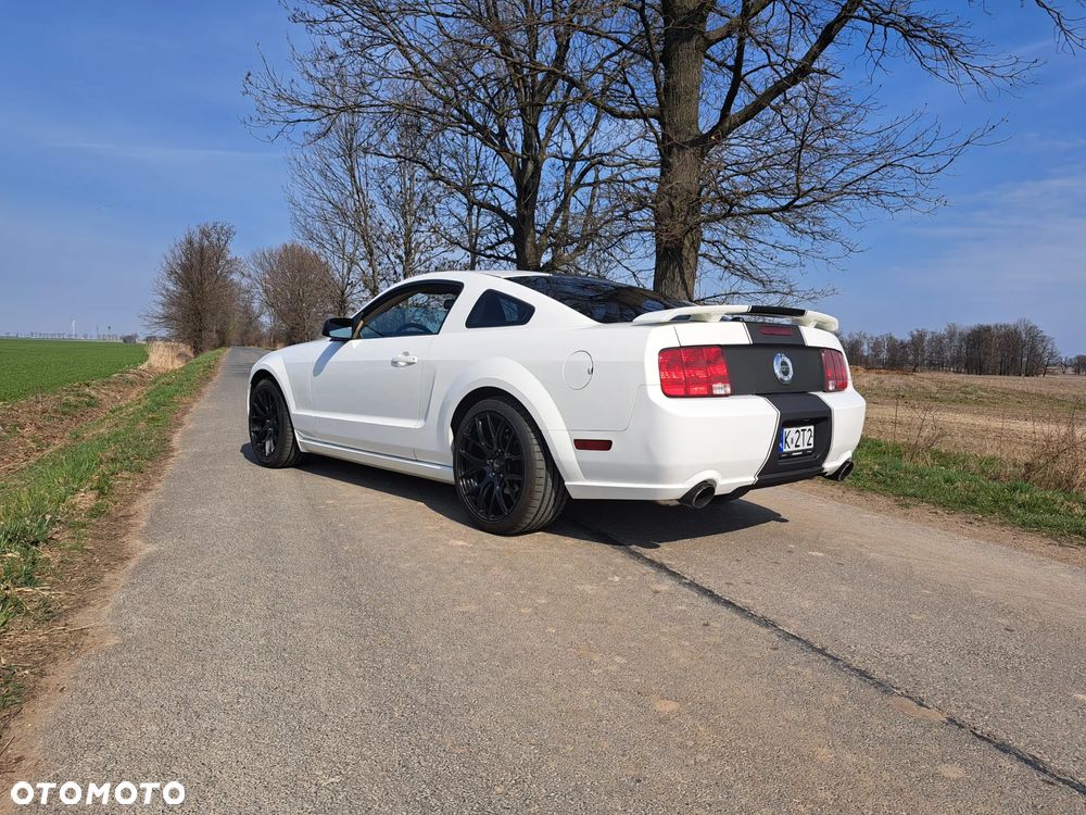 Ford Mustang - 9