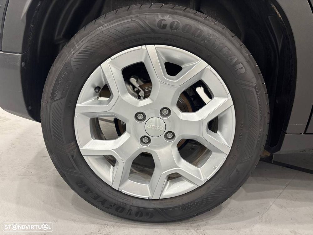 Jeep Avenger 1.2 GSE T3 Altitude - 11