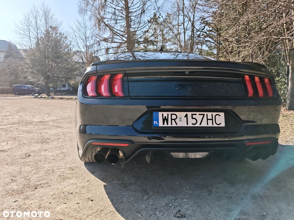 Ford Mustang 5.0 V8 GT - 21