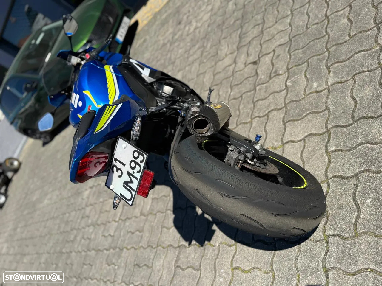 Suzuki GSX-R - 6