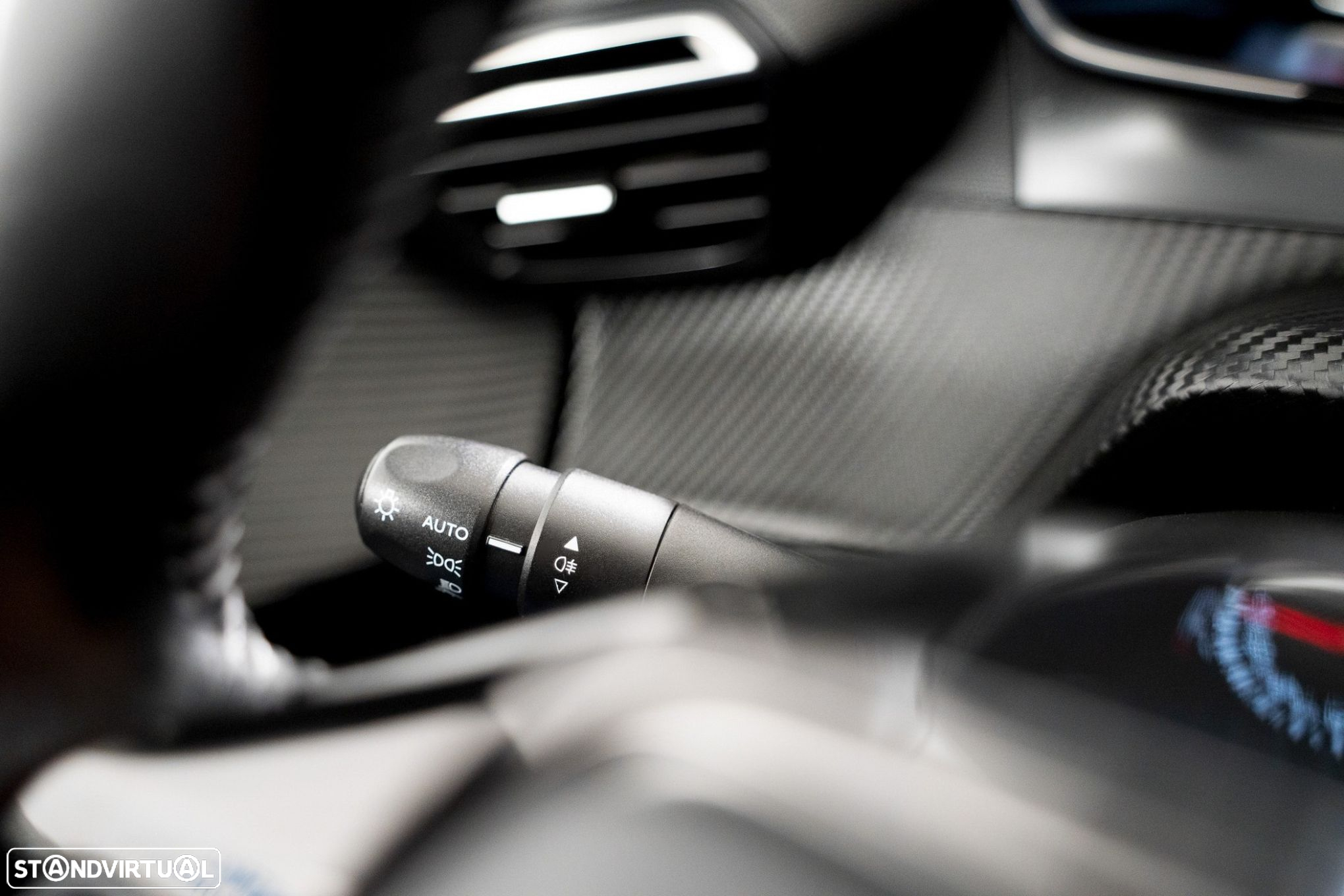Peugeot 208 1.2 PureTech Active Pack - 9