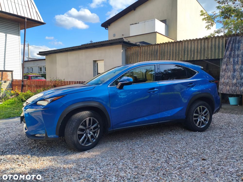 Lexus NX 200t Comfort AWD - 2