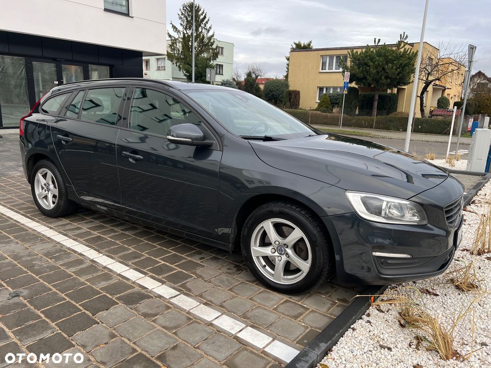 Volvo V60 D3 Momentum Core - 18