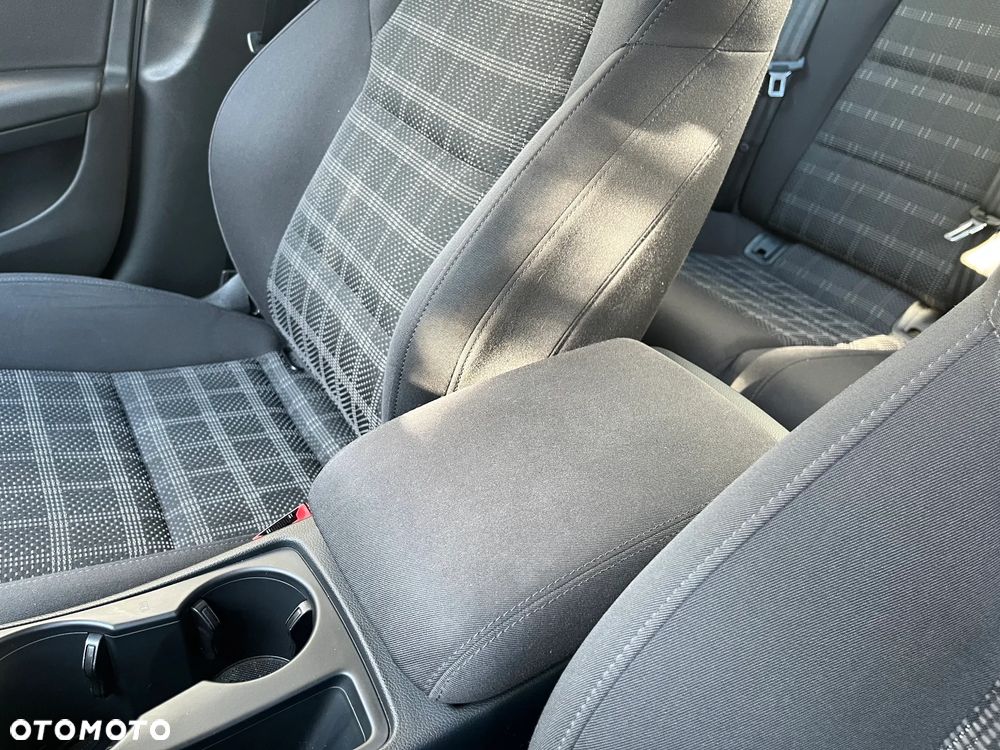 Audi A4 Limousine 2.0 TDI - 15