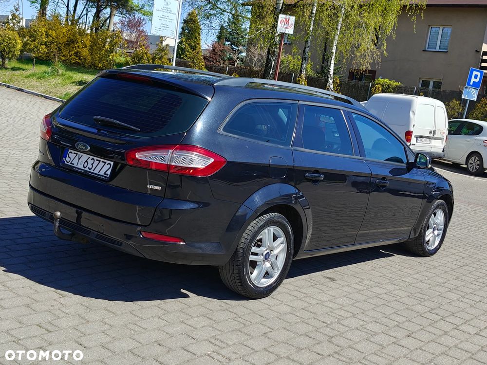 Ford Mondeo 2.0 TDCi Ghia - 9