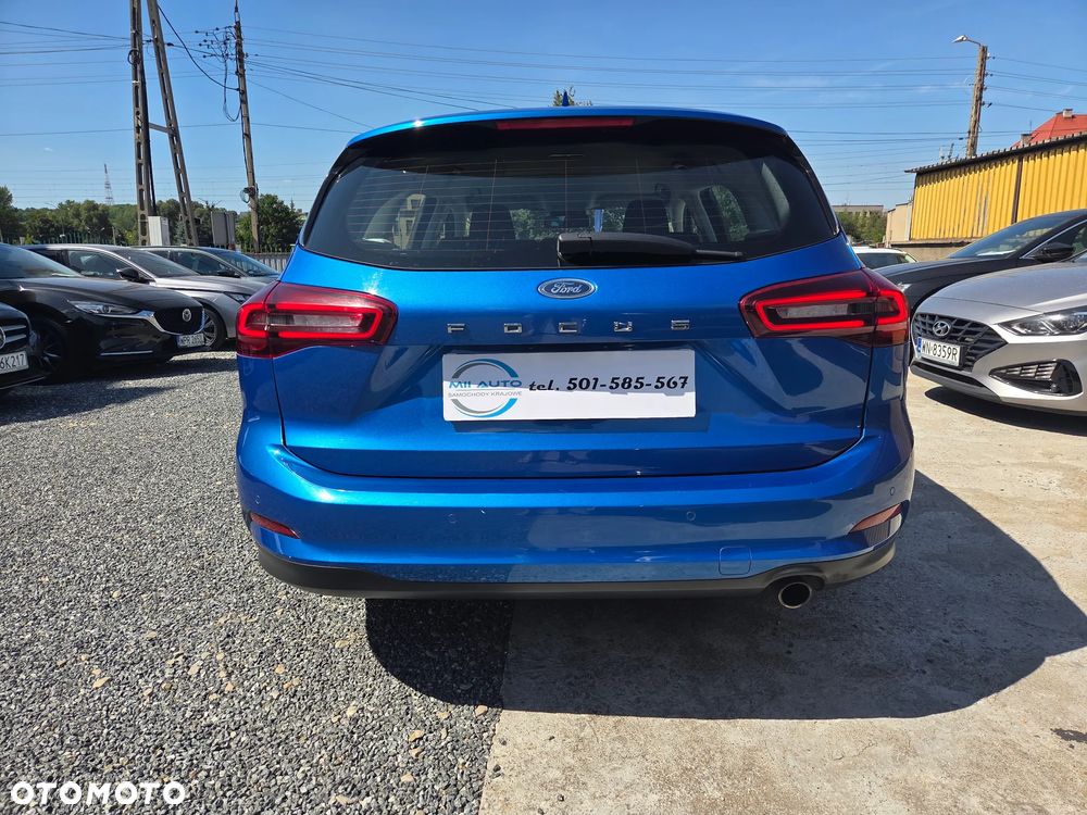 Ford Focus 1.0 EcoBoost Titanium - 9