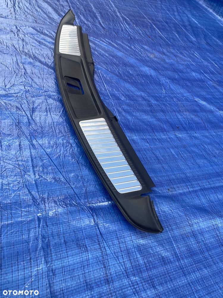 LISTWA OSŁONA PROGU BAGAŻNIKA OPEL INSIGNIA A OSŁONA PASA TYLNEGO 2202098 - 2