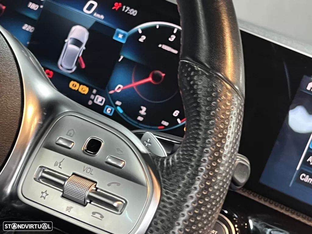 Mercedes-Benz A 180 d AMG Line Aut. - 32