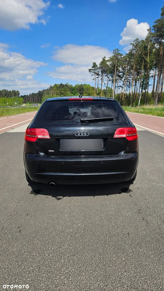 Audi A3 Sportback 1.6 Attraction - 2