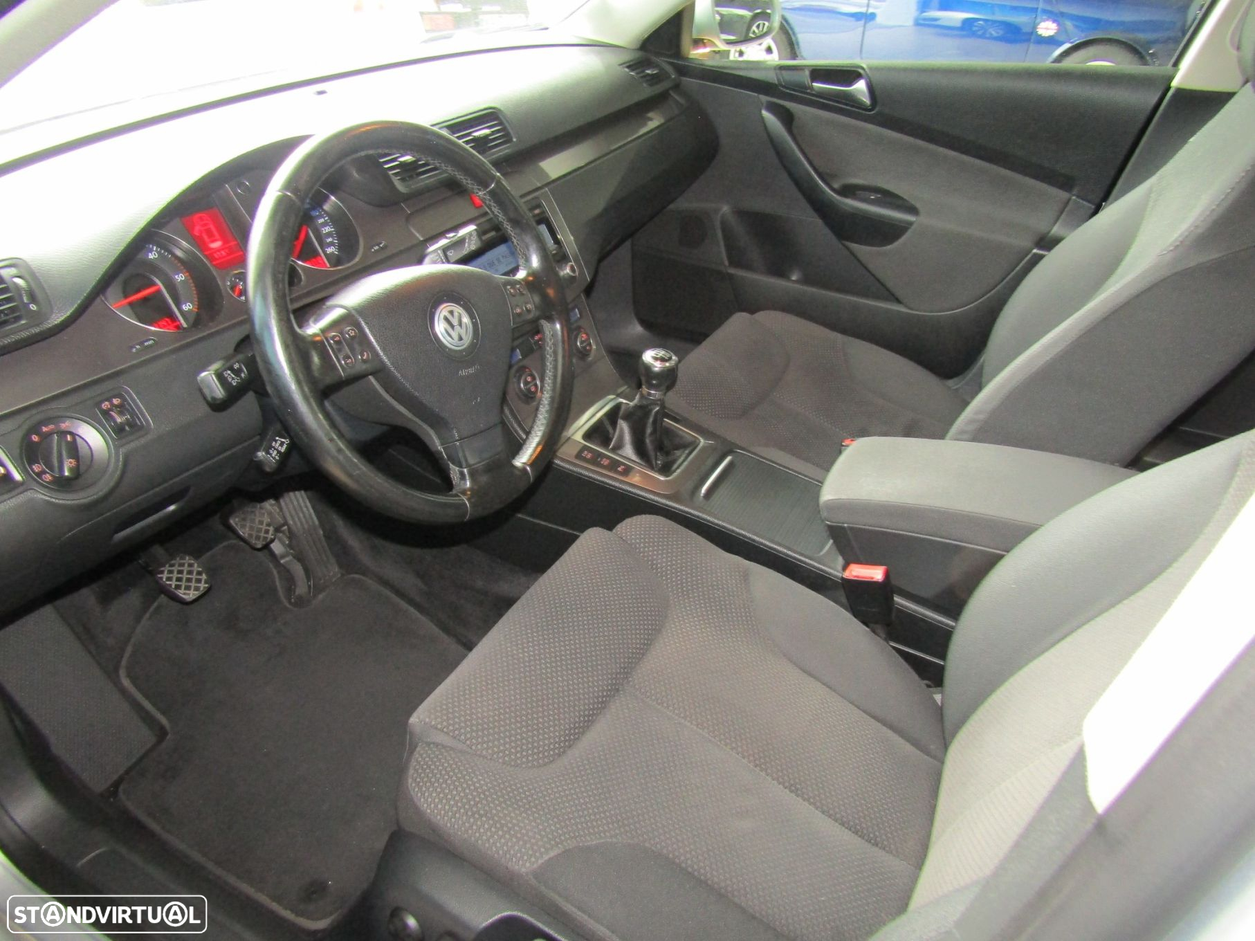 VW Passat Variant 1.9 TDi Confortline - 9