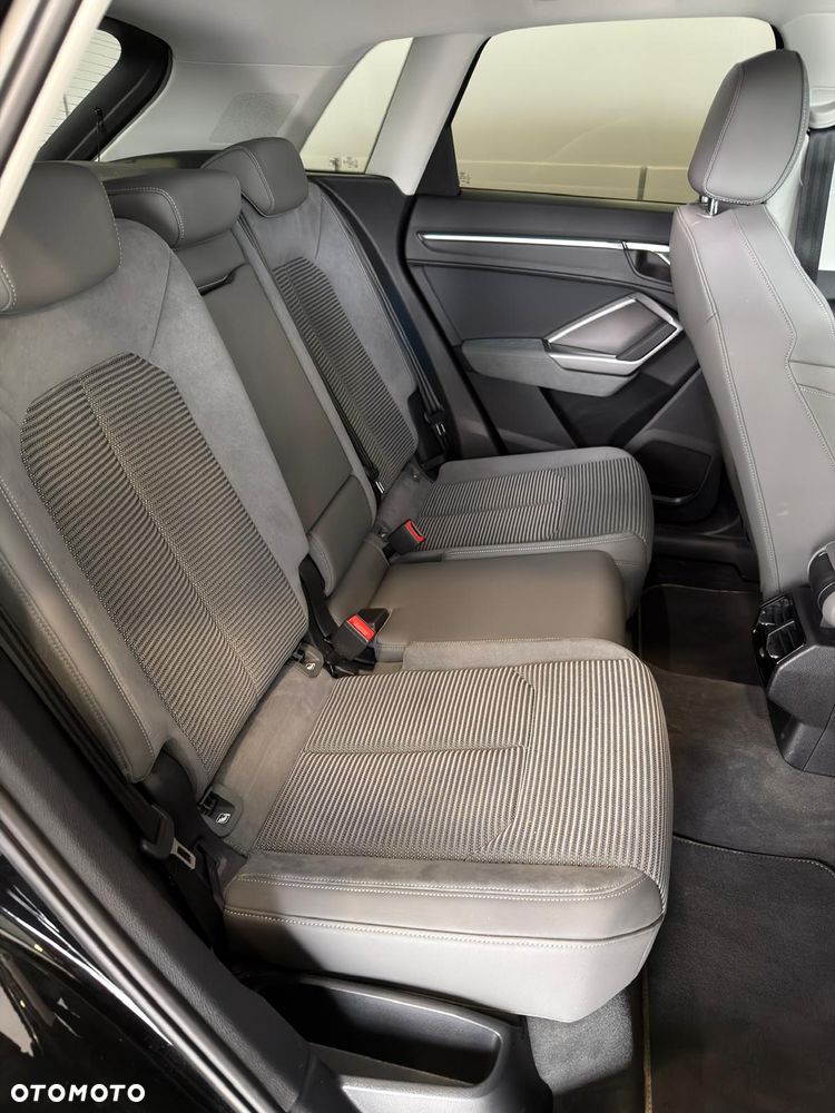 Audi Q3 40 TFSI Quattro S-Line S tronic - 15