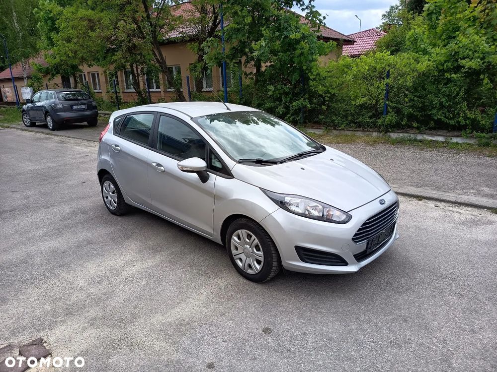 Ford Fiesta 1.25 SYNC Edition - 1