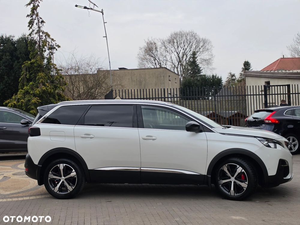 Peugeot 5008 - 11