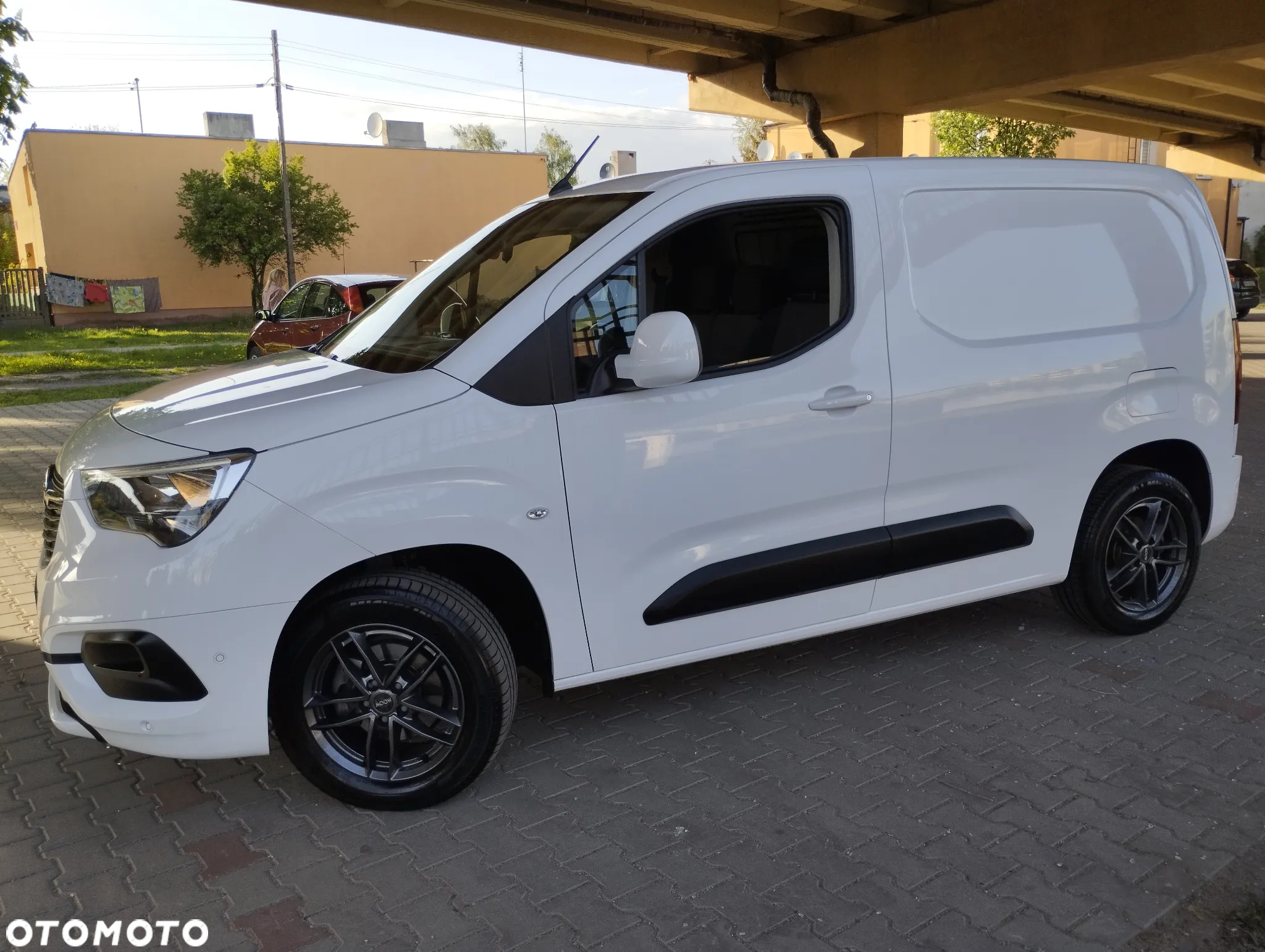 Opel COMBO - 4