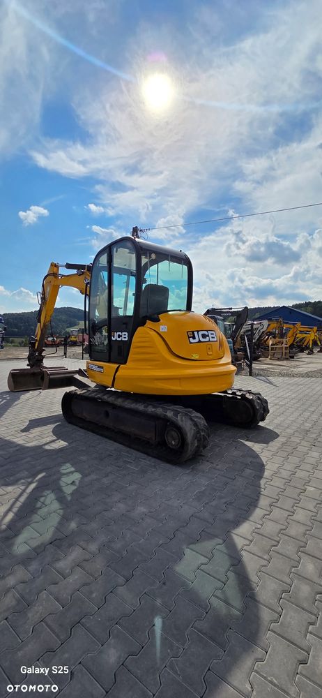 JCB 8065 - 10