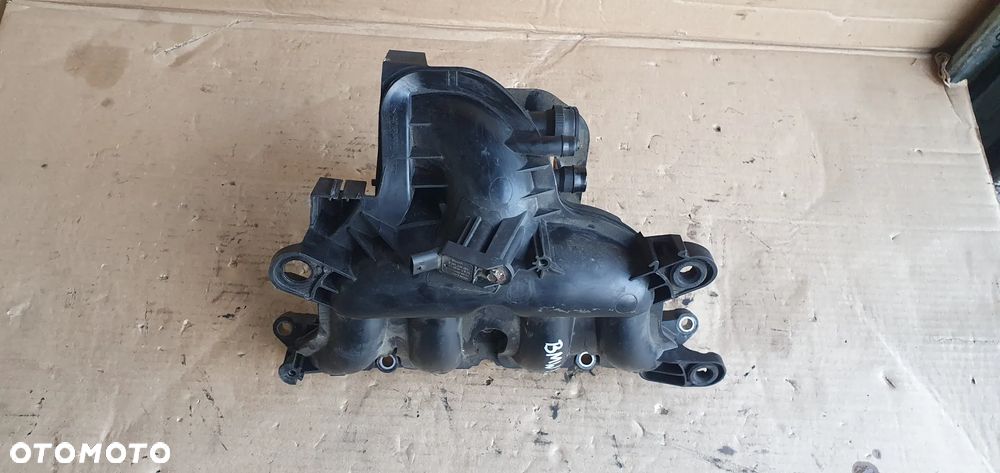 Kolektor ssący BMW I F20 1.5 7595077 7599907 - 2