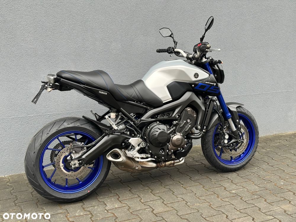 Yamaha MT - 6