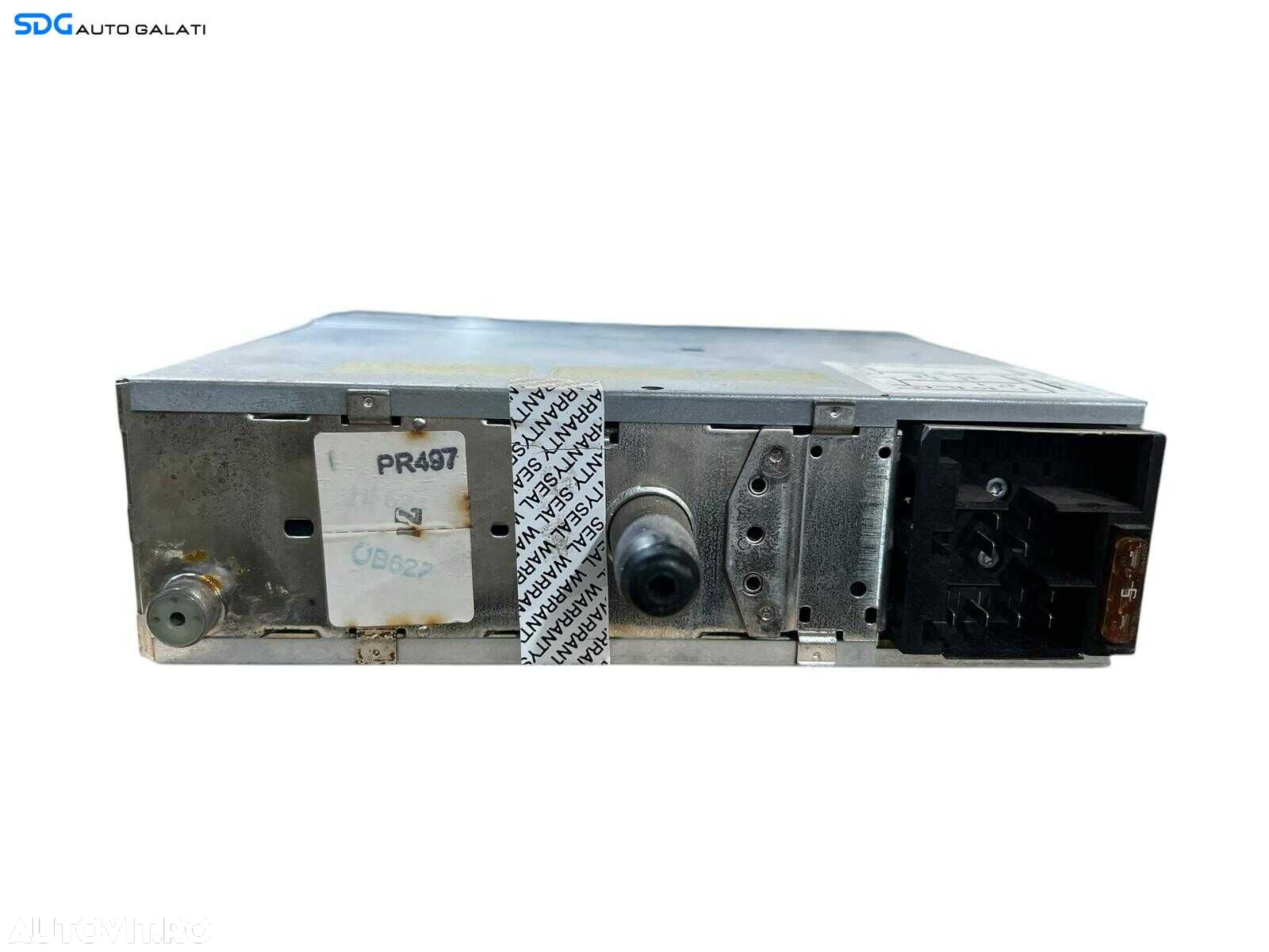 Unitate Radio cu Caseta Alpha Blaupunkt WERKE GMBH Volkswagen Polo 9N 2002 - 2005 Cod 6X0035153 7648238360 [LR0520] - 2