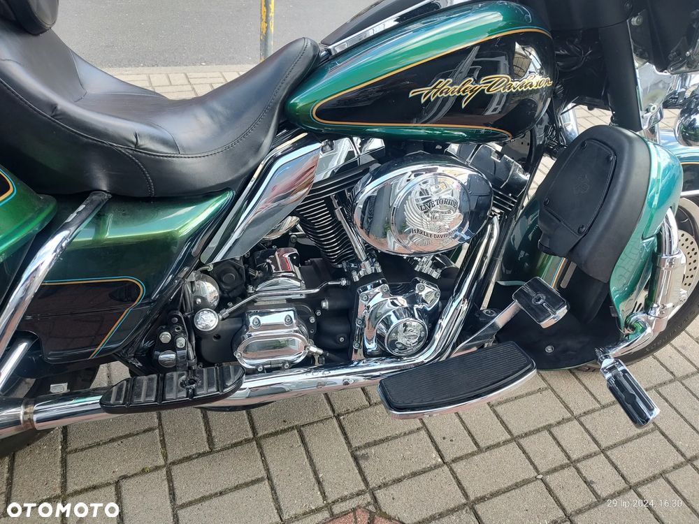 Harley-Davidson FLHTCU Ultra - 22