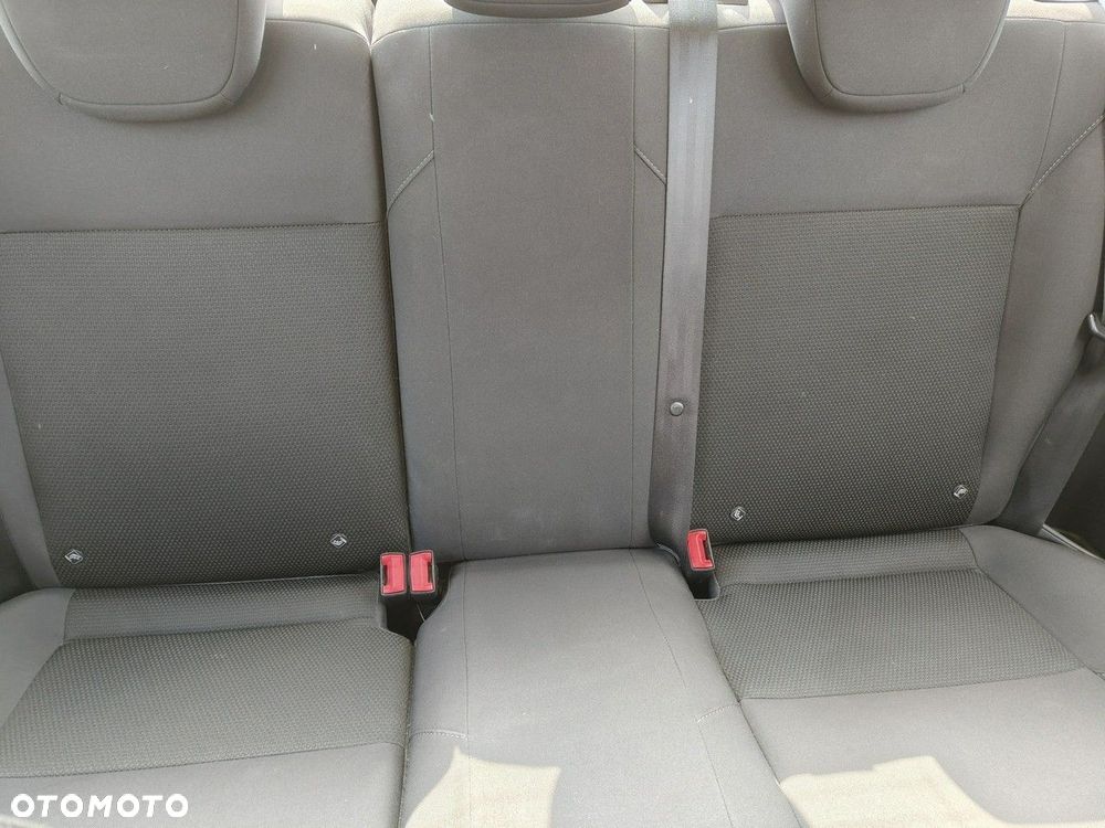 Ford Focus - 14