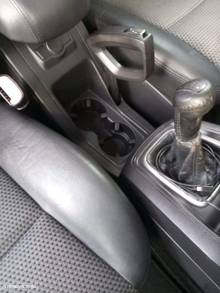 Chevrolet Captiva 2.0 VCDi Seven 7L - 27