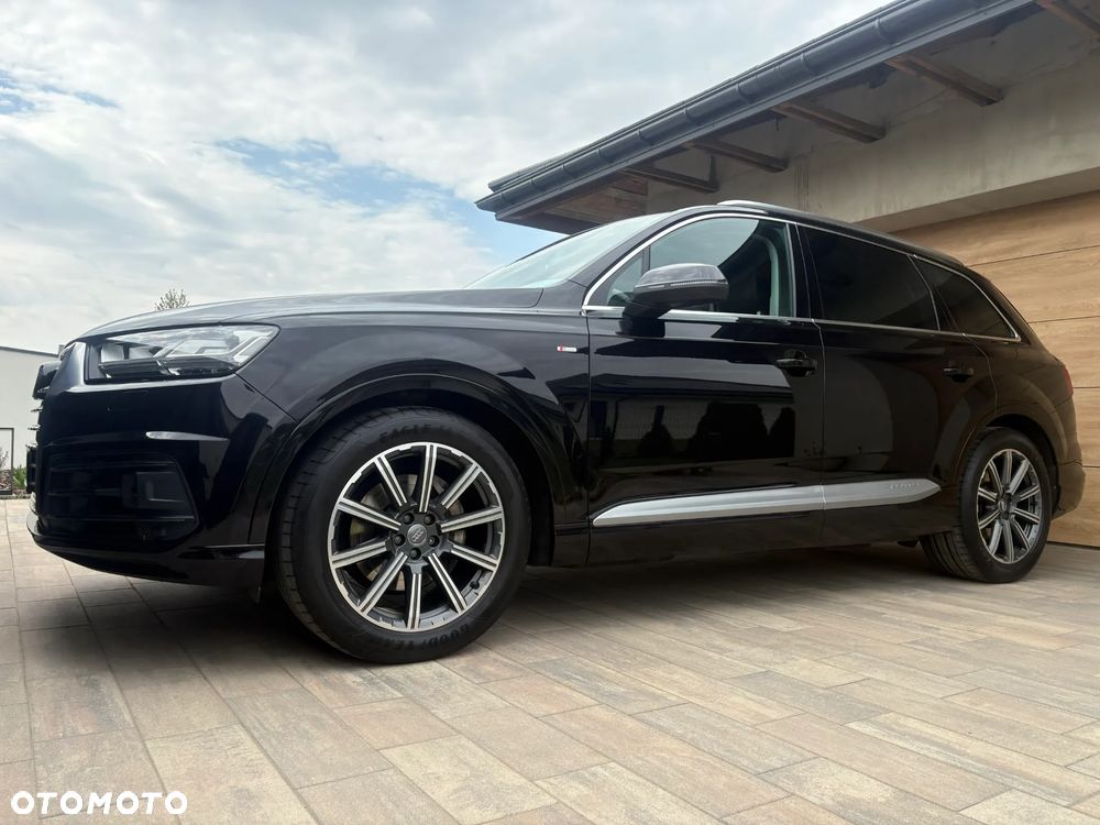 Audi Q7 - 6