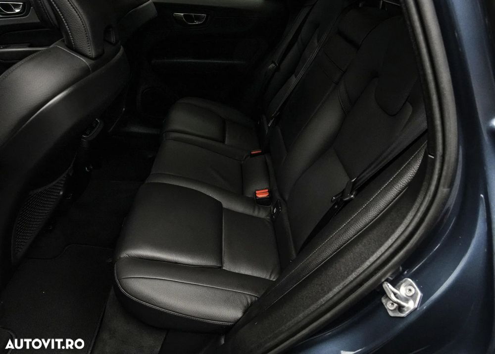 Volvo XC 60 D4 Inscription - 17
