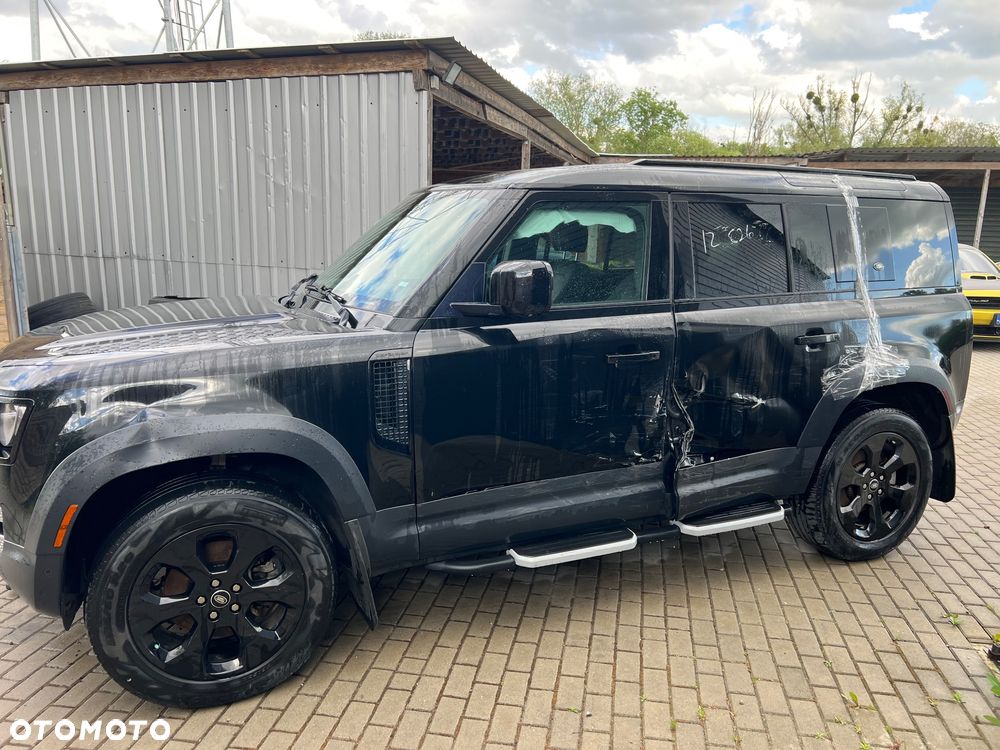 Land Rover Defender 110 P300 - 5