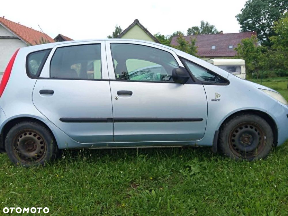 Mitsubishi Colt - 2