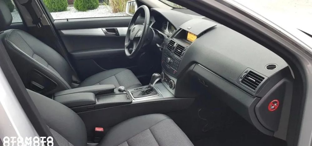 Mercedes-Benz Klasa C - 25