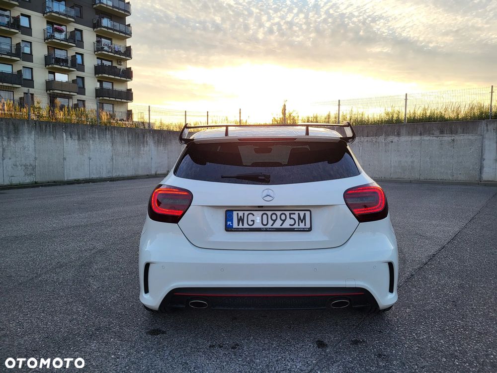 Mercedes-Benz Klasa A 250 Sport 7G-DCT - 11