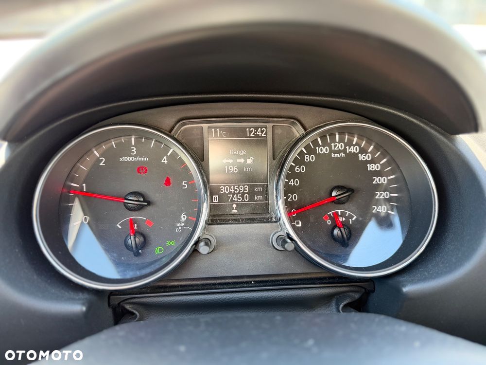Nissan Qashqai - 15