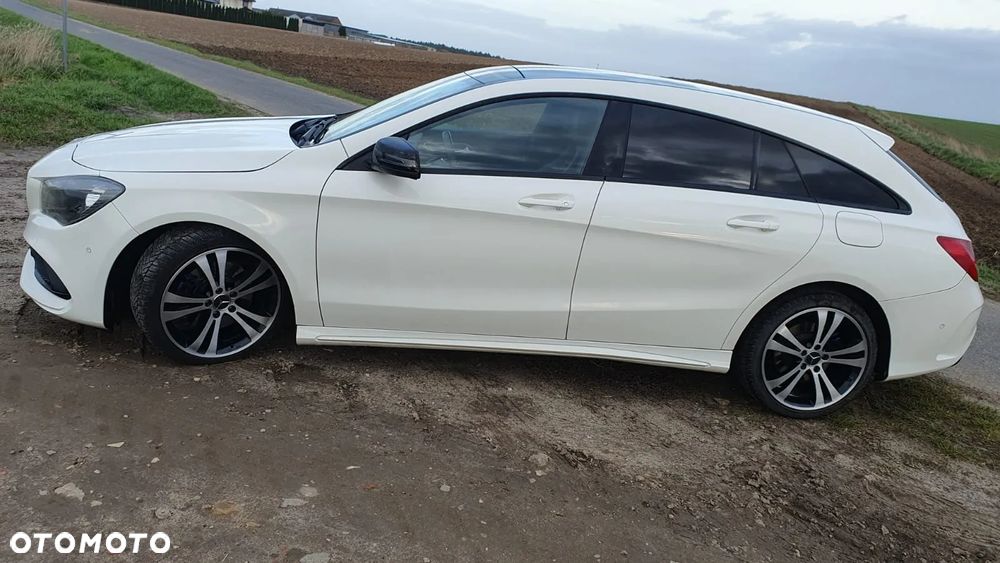 Mercedes-Benz CLA Shooting Brake 220 (CDI) d 7G-DCT AMG Line - 3
