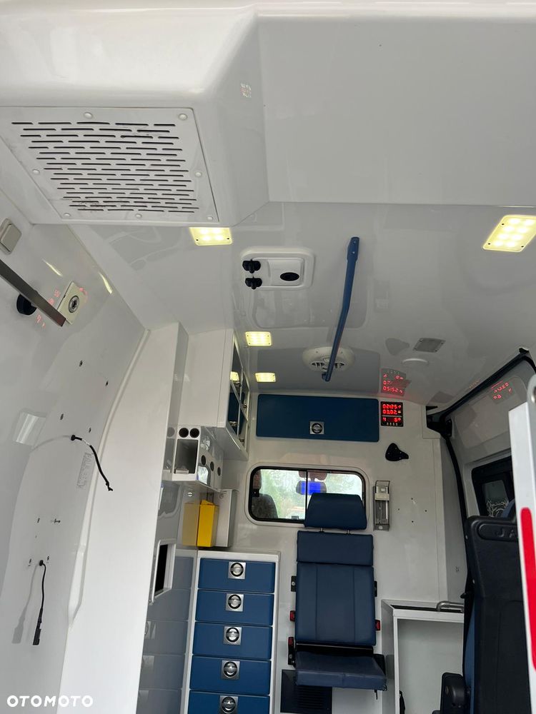 Renault Master - 11
