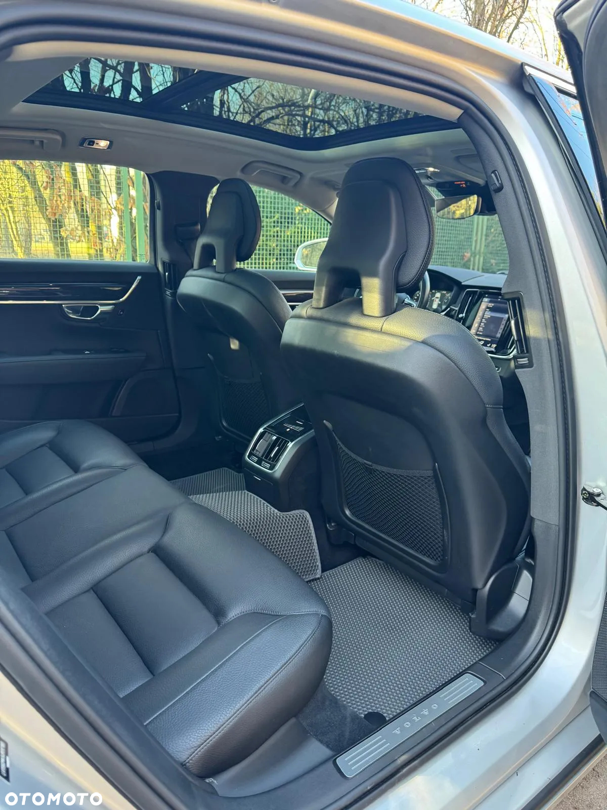 Volvo S90 - 9
