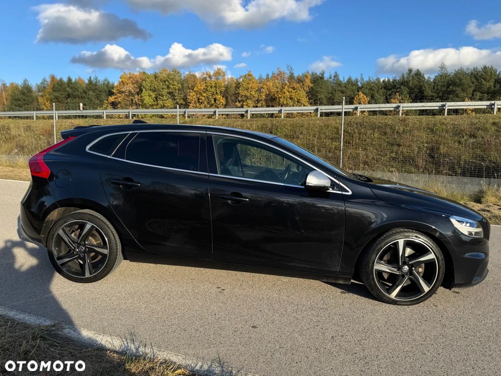 Volvo V40 D4 Drive-E R-Design Kinetic - 6